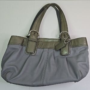 Coach Women's Gray Leather Baquette Handbag